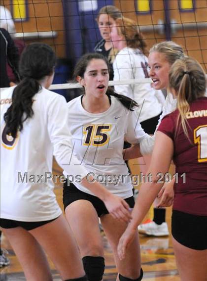 Thumbnail 3 in Clovis West vs. Torrey Pines (2010 Durango Fall Classic) photogallery.