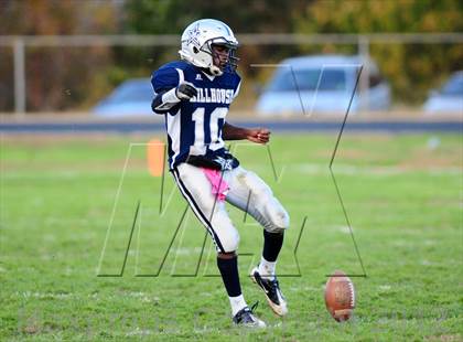 Thumbnail 2 in Guilford @ Hillhouse photogallery.