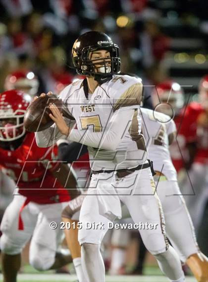 Thumbnail 2 in West @ Redondo Union (CIF SS 1st Round Playoff) photogallery.
