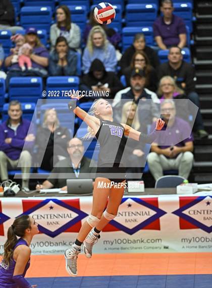 Thumbnail 3 in Fayetteville vs. Southside (AAA 6A State Final) photogallery.