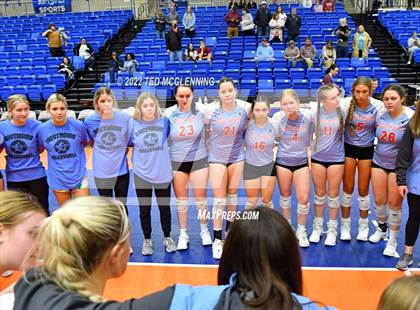 Thumbnail 3 in Fayetteville vs. Southside (AAA 6A State Final) photogallery.