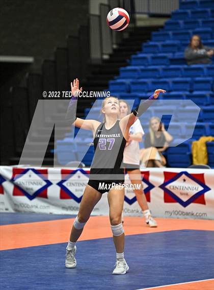 Thumbnail 1 in Fayetteville vs. Southside (AAA 6A State Final) photogallery.