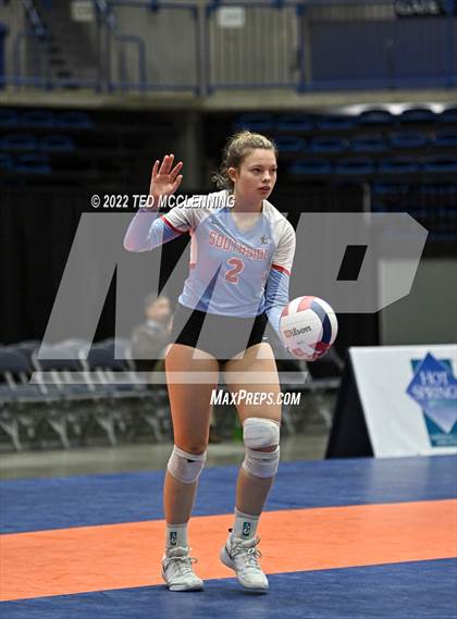 Thumbnail 2 in Fayetteville vs. Southside (AAA 6A State Final) photogallery.