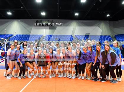 Thumbnail 2 in Fayetteville vs. Southside (AAA 6A State Final) photogallery.