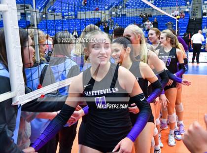 Thumbnail 2 in Fayetteville vs. Southside (AAA 6A State Final) photogallery.