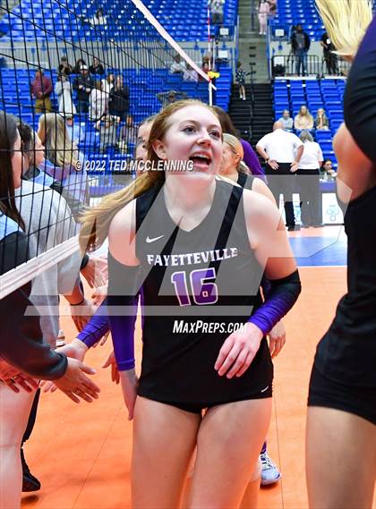 Thumbnail 2 in Fayetteville vs. Southside (AAA 6A State Final) photogallery.