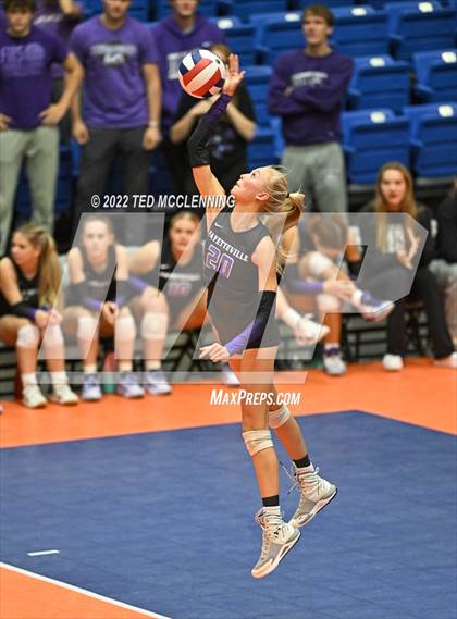 Thumbnail 1 in Fayetteville vs. Southside (AAA 6A State Final) photogallery.