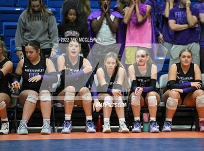 Thumbnail 3 in Fayetteville vs. Southside (AAA 6A State Final) photogallery.