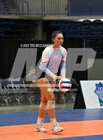 Thumbnail 2 in Fayetteville vs. Southside (AAA 6A State Final) photogallery.