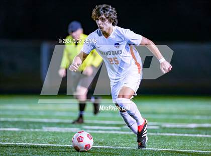 Thumbnail 2 in Oak Ridge vs Grand Oaks photogallery.