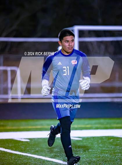 Thumbnail 2 in Oak Ridge vs Grand Oaks photogallery.
