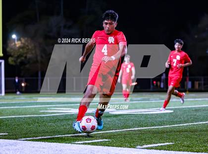 Thumbnail 3 in Oak Ridge vs Grand Oaks photogallery.