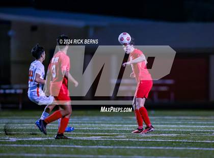 Thumbnail 3 in Oak Ridge vs Grand Oaks photogallery.