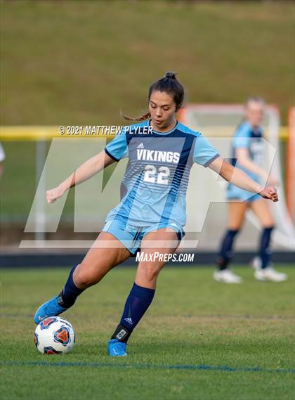Thumbnail 1 in Eastern Alamance vs Union Pines (NCHSAA 3A Second Round) photogallery.