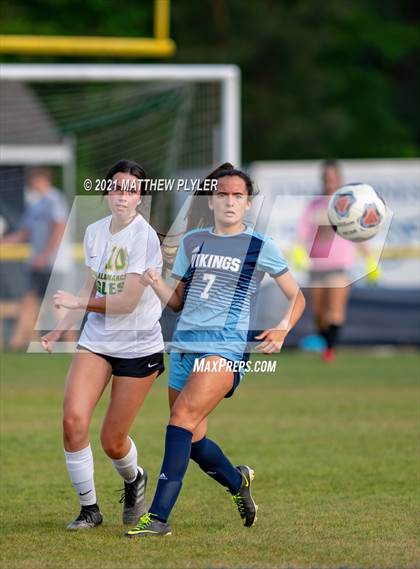 Thumbnail 3 in Eastern Alamance vs Union Pines (NCHSAA 3A Second Round) photogallery.