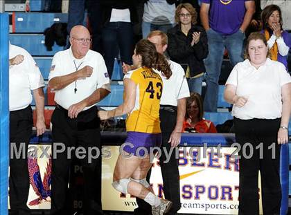 Thumbnail 1 in Rochester vs. Williamsville (IHSA Class 2A Riverton Regional) photogallery.