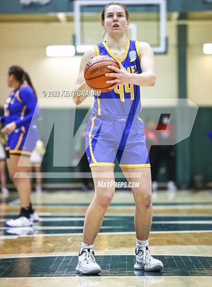 Thumbnail 2 in Carmel vs Noblesville (IHSAA Sectional Semifinal Playoff) photogallery.