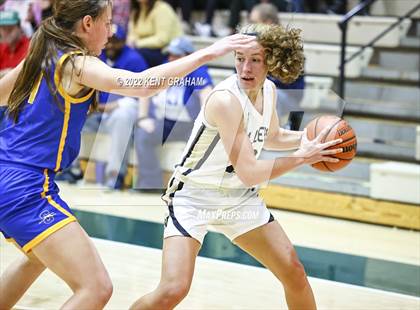 Thumbnail 1 in Carmel vs Noblesville (IHSAA Sectional Semifinal Playoff) photogallery.