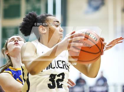 Thumbnail 1 in Carmel vs Noblesville (IHSAA Sectional Semifinal Playoff) photogallery.