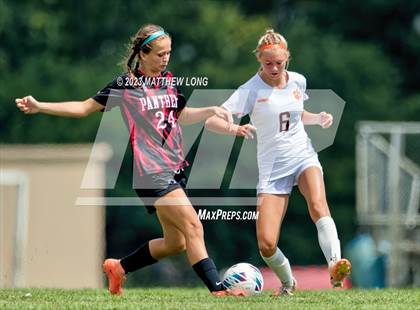 Thumbnail 1 in Lawrenceburg Tigers vs North Central photogallery.