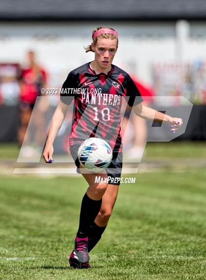 Thumbnail 2 in Lawrenceburg Tigers vs North Central photogallery.