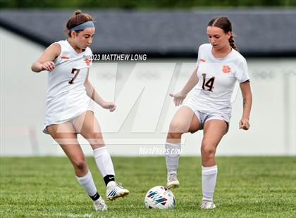 Thumbnail 2 in Lawrenceburg Tigers vs North Central photogallery.