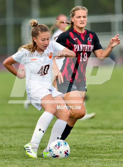 Thumbnail 3 in Lawrenceburg Tigers vs North Central photogallery.