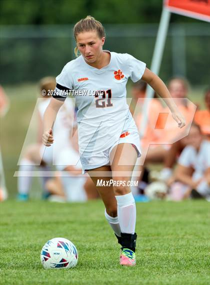 Thumbnail 3 in Lawrenceburg Tigers vs North Central photogallery.