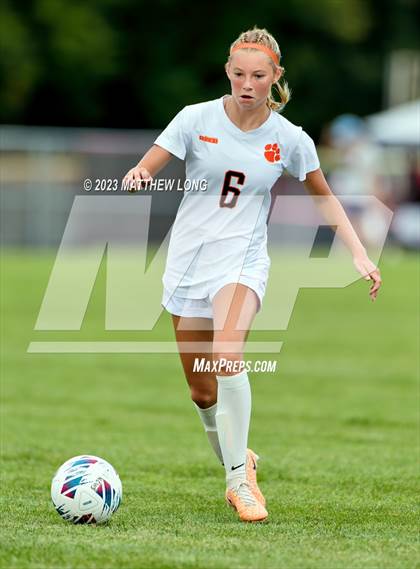 Thumbnail 3 in Lawrenceburg Tigers vs North Central photogallery.