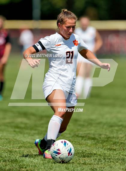 Thumbnail 3 in Lawrenceburg Tigers vs North Central photogallery.