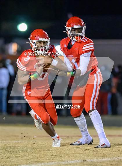 Thumbnail 3 in Terry Sanford vs Seventy-First (NCHSAA 3A Fourth Round) photogallery.