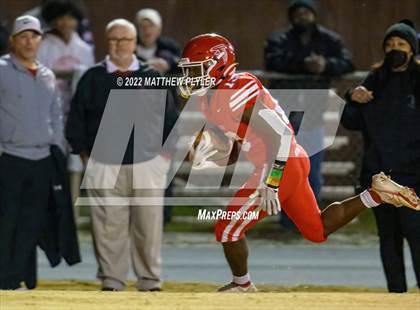 Thumbnail 1 in Terry Sanford vs Seventy-First (NCHSAA 3A Fourth Round) photogallery.