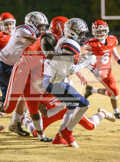 Thumbnail 2 in Terry Sanford vs Seventy-First (NCHSAA 3A Fourth Round) photogallery.