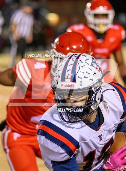 Thumbnail 1 in Terry Sanford vs Seventy-First (NCHSAA 3A Fourth Round) photogallery.