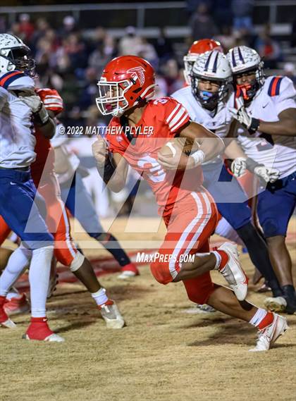 Thumbnail 1 in Terry Sanford vs Seventy-First (NCHSAA 3A Fourth Round) photogallery.