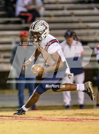 Thumbnail 2 in Terry Sanford vs Seventy-First (NCHSAA 3A Fourth Round) photogallery.
