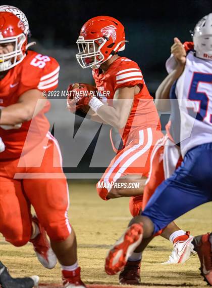 Thumbnail 2 in Terry Sanford vs Seventy-First (NCHSAA 3A Fourth Round) photogallery.