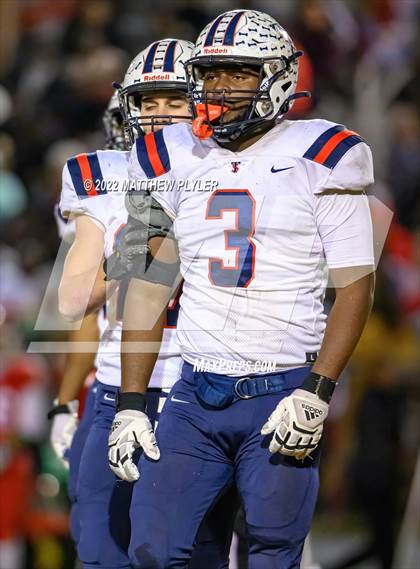 Thumbnail 3 in Terry Sanford vs Seventy-First (NCHSAA 3A Fourth Round) photogallery.