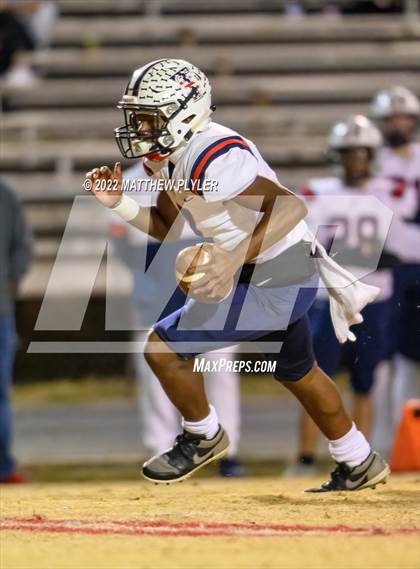 Thumbnail 1 in Terry Sanford vs Seventy-First (NCHSAA 3A Fourth Round) photogallery.