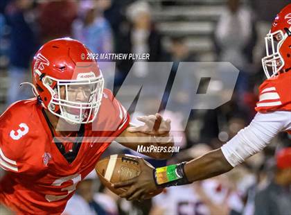 Thumbnail 3 in Terry Sanford vs Seventy-First (NCHSAA 3A Fourth Round) photogallery.