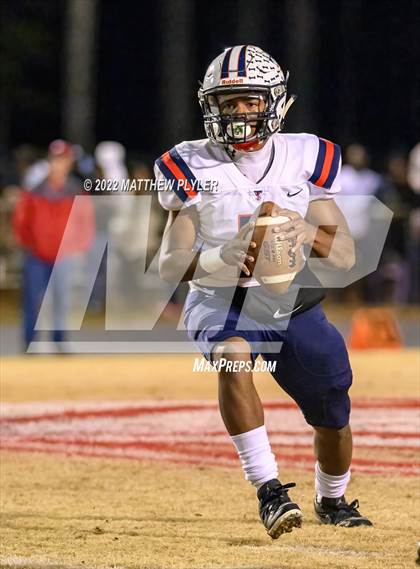 Thumbnail 3 in Terry Sanford vs Seventy-First (NCHSAA 3A Fourth Round) photogallery.