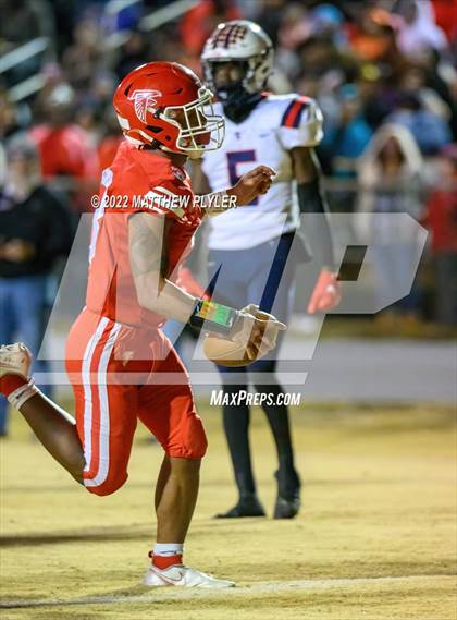 Thumbnail 2 in Terry Sanford vs Seventy-First (NCHSAA 3A Fourth Round) photogallery.