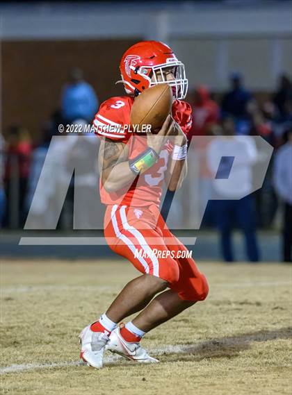 Thumbnail 3 in Terry Sanford vs Seventy-First (NCHSAA 3A Fourth Round) photogallery.