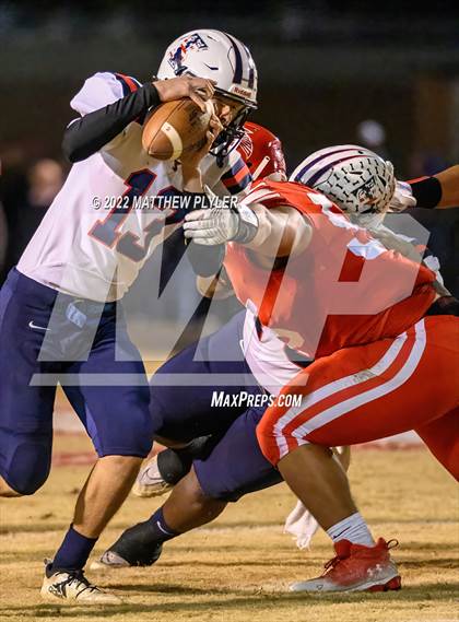 Thumbnail 1 in Terry Sanford vs Seventy-First (NCHSAA 3A Fourth Round) photogallery.