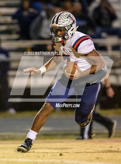 Thumbnail 2 in Terry Sanford vs Seventy-First (NCHSAA 3A Fourth Round) photogallery.