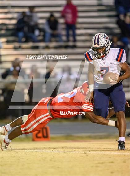 Thumbnail 1 in Terry Sanford vs Seventy-First (NCHSAA 3A Fourth Round) photogallery.