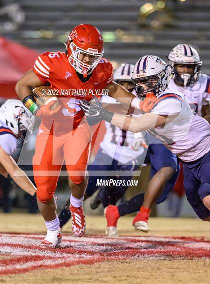 Thumbnail 3 in Terry Sanford vs Seventy-First (NCHSAA 3A Fourth Round) photogallery.