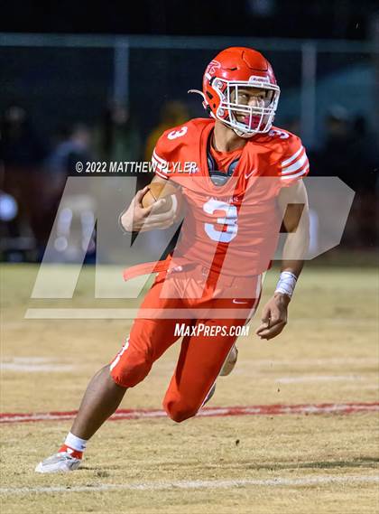 Thumbnail 3 in Terry Sanford vs Seventy-First (NCHSAA 3A Fourth Round) photogallery.
