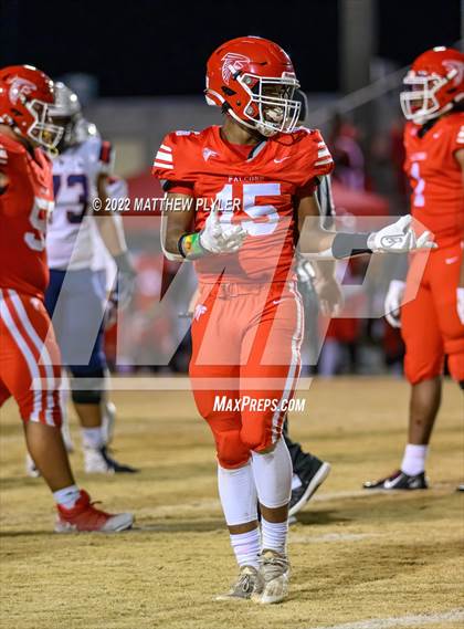 Thumbnail 2 in Terry Sanford vs Seventy-First (NCHSAA 3A Fourth Round) photogallery.