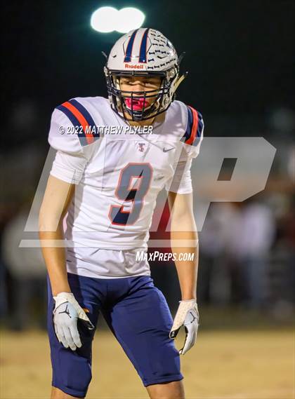 Thumbnail 3 in Terry Sanford vs Seventy-First (NCHSAA 3A Fourth Round) photogallery.